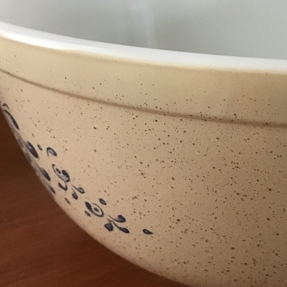 Large Pyrex Vintage 403 Homestead 2.5 Liter Mixing Bowl USA Blue Tan Speckle - Picture 4 of 8